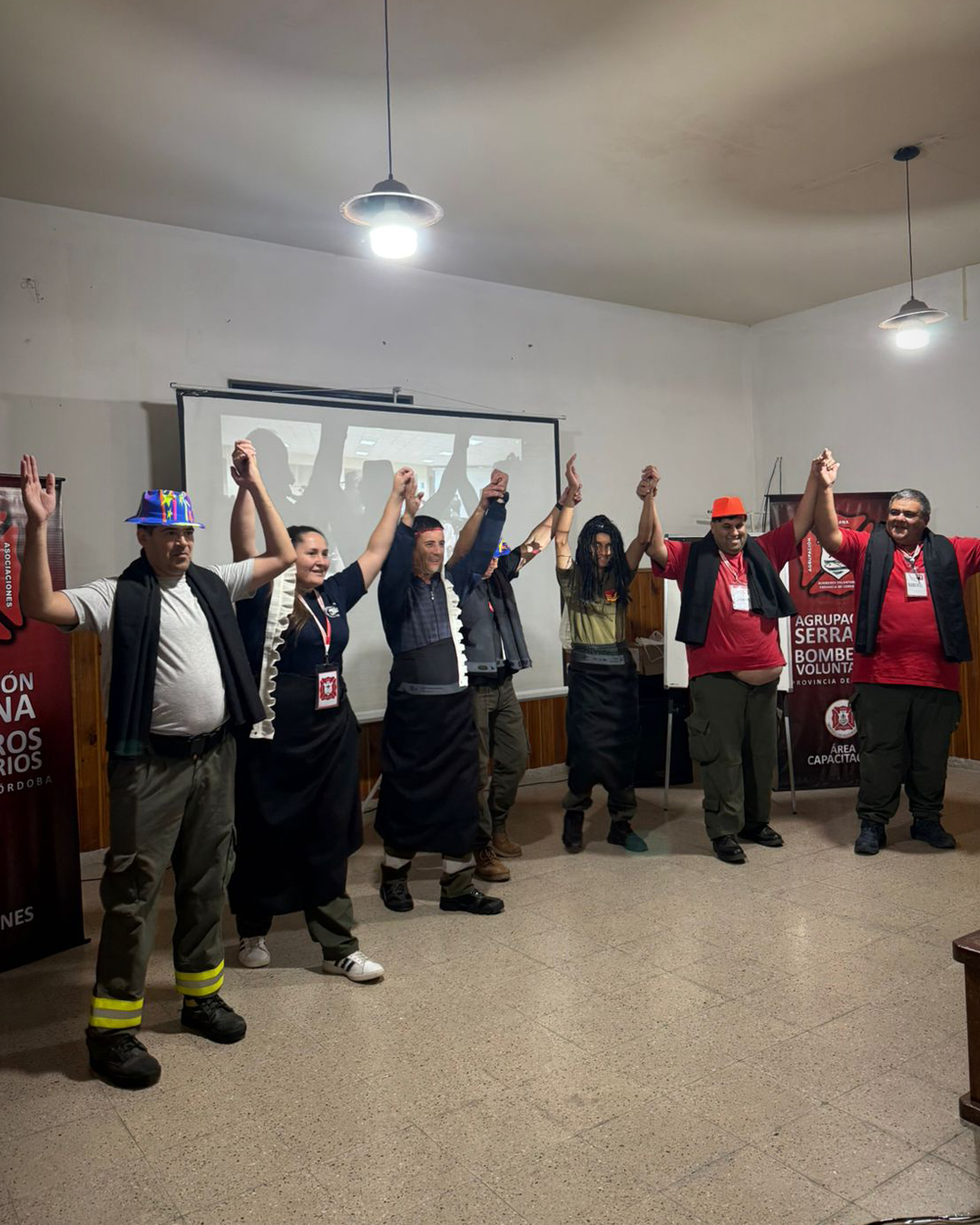El coaching ontológico y el liderazgo marcaron el cierre del curso de Bomberos 3